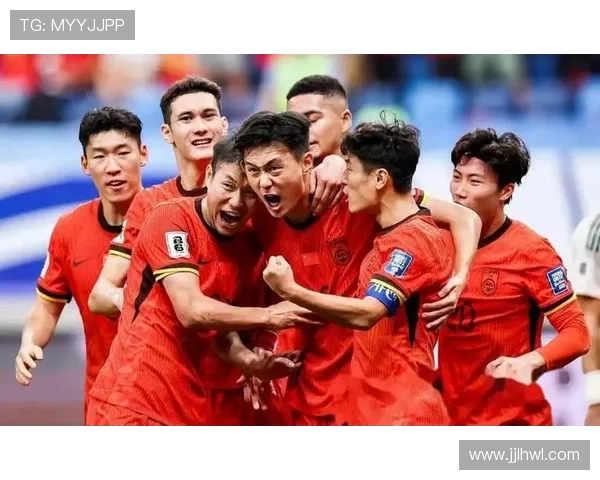 国足新星闪耀国际赛场展现中国足球崛起力量引发球迷热烈讨论
