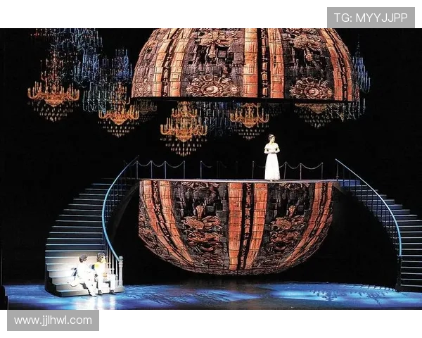 崔永熙的艺术旅程与人生哲学探索：从舞台到生活的多维视角